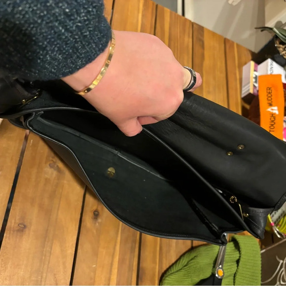 Black vintage coach briefcase *no strap* - Picture 4 of 16